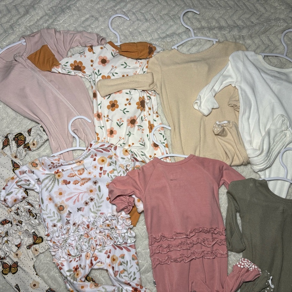 Adorable Baby Onesie Set in Soft Pastels